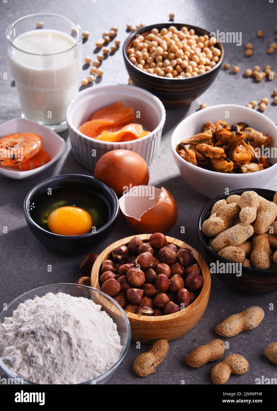 Composizione con allergeni alimentari comuni, compreso l'uovo Foto Stock