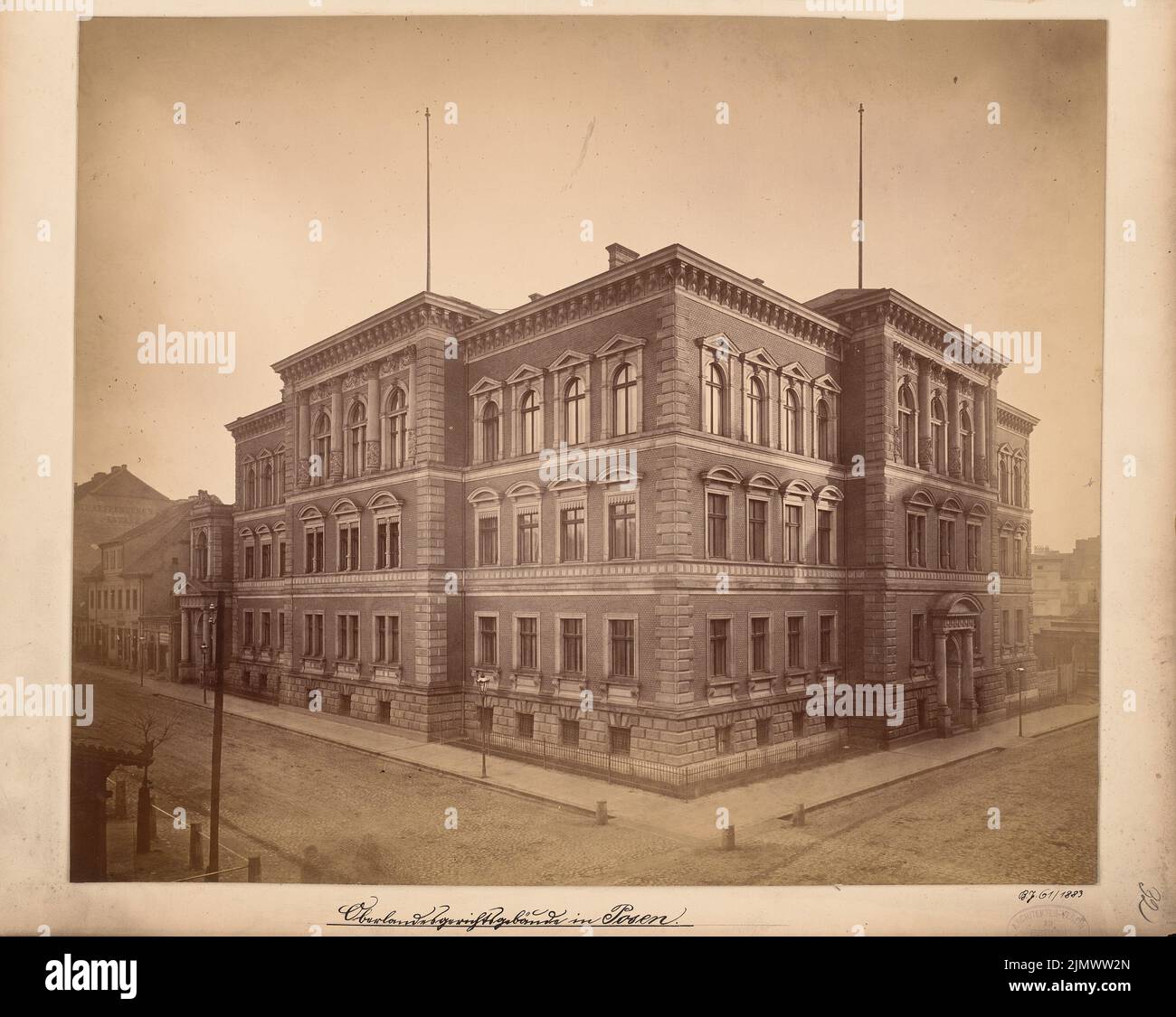 Architetto sconosciuto, Corte Regionale superiore a Poznan (senza data): Vista dell'edificio. Foto su cartone, 43 x 53,9 cm (compresi i bordi di scansione) N. : Oberlandesgericht, Posen Foto Stock