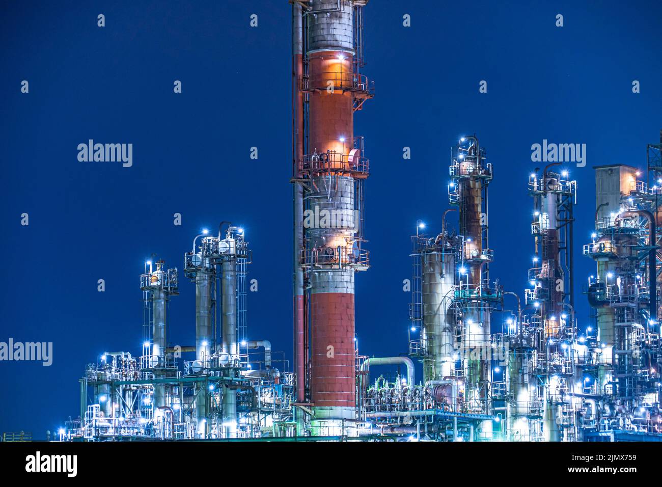 Vista notturna della fabbrica della zona industriale di Kawasaki Keihin Foto Stock