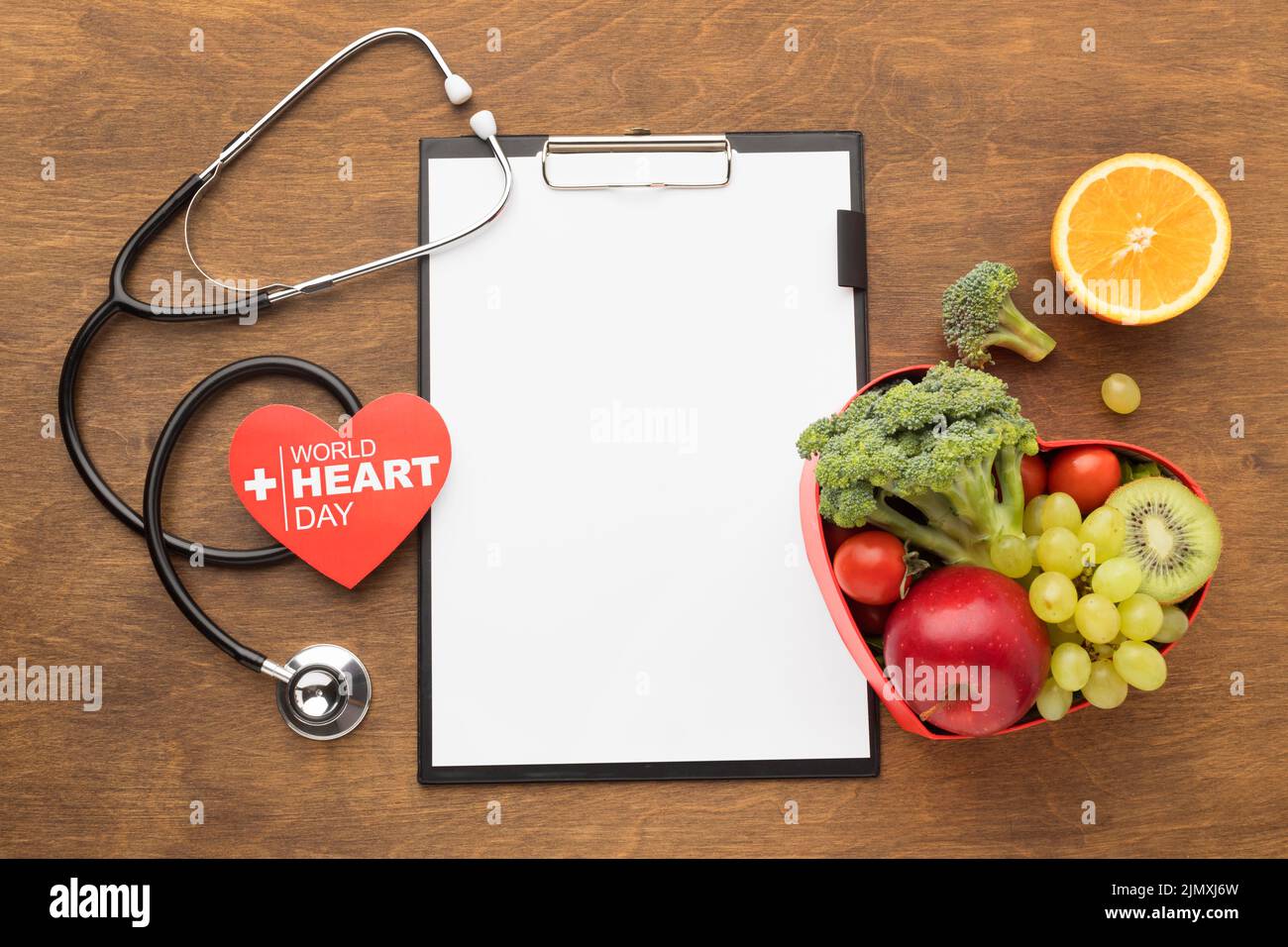 Giornata del cuore del mondo con cibo sano Foto Stock