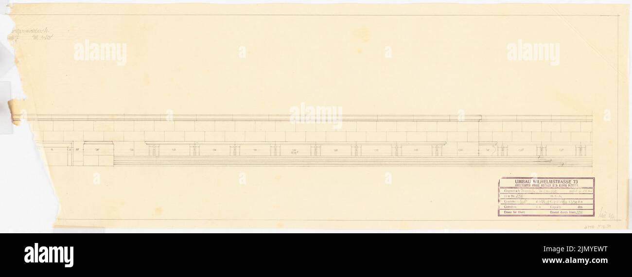 Böhmer Franz (1907-1943), appartamento ufficiale del ministro degli Esteri del Reich Joachim von Ribbentrop a Berlino-Mitte (04.07.1939): Terrazza 4: Vista 1:20. Matita su trasparente, 38,2 x 103,4 cm (inclusi i bordi di scansione) Foto Stock Böhmer Franz (1907-1943), appartamento ufficiale del ministro degli Esteri del Reich Joachim von Ribbentrop a Berlino-Mitte (04.07.1939): Terrazza 4: Vista 1:20. Matita su trasparente, 38,2 x 103,4 cm (inclusi i bordi di scansione) Foto Stock