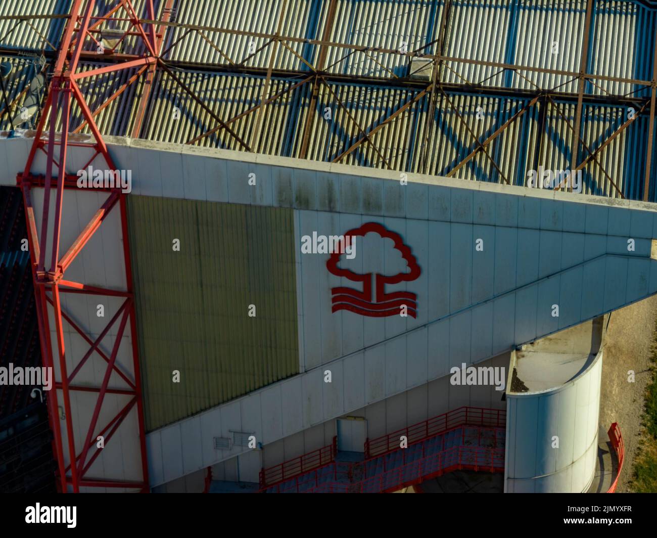 Nottingham Forrest City Count e Meadow Lane Notts County dall'aria, Aerial Shot da un fiume drone Trent Nottingham Foto Stock