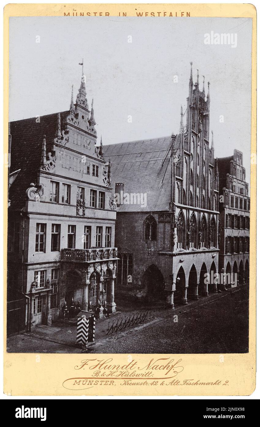 Hundt Friedrich, municipio di Münster (senza dat.): Vista. Foto, 16,9 x 11 cm (inclusi i bordi di scansione) Hundt Friedrich: Rathaus in Münster (ohne DAT.) Foto Stock