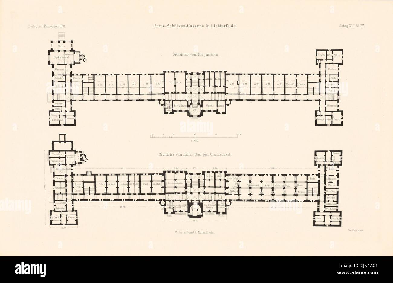 N.N., Garde-Schützen-Kaserne, Berlino-Lichterfelde. (Da: Atlas alla rivista for Building, ed. V. Ministero del lavoro pubblico, Jg. 41, 1891) (1891-1891): Grundriss Keller, EG. Cucire su carta, 30 x 45,9 cm (compresi i bordi di scansione) N. : Garde-Schützen-Kaserne, Berlino-Lichterfelde. (Aus: Atlas zur Zeitschrift für Bauwesen, hrsg. v. Ministerium der öffentlichen Arbeiten, Jg. 41, 1891) Foto Stock