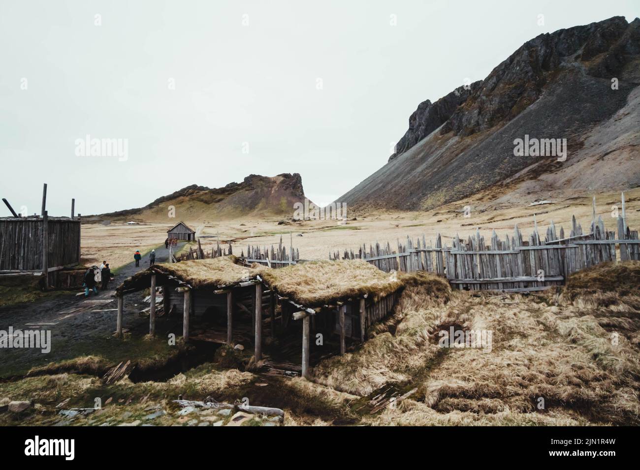attrazione turistica viking villaggio tra le montagne Foto Stock