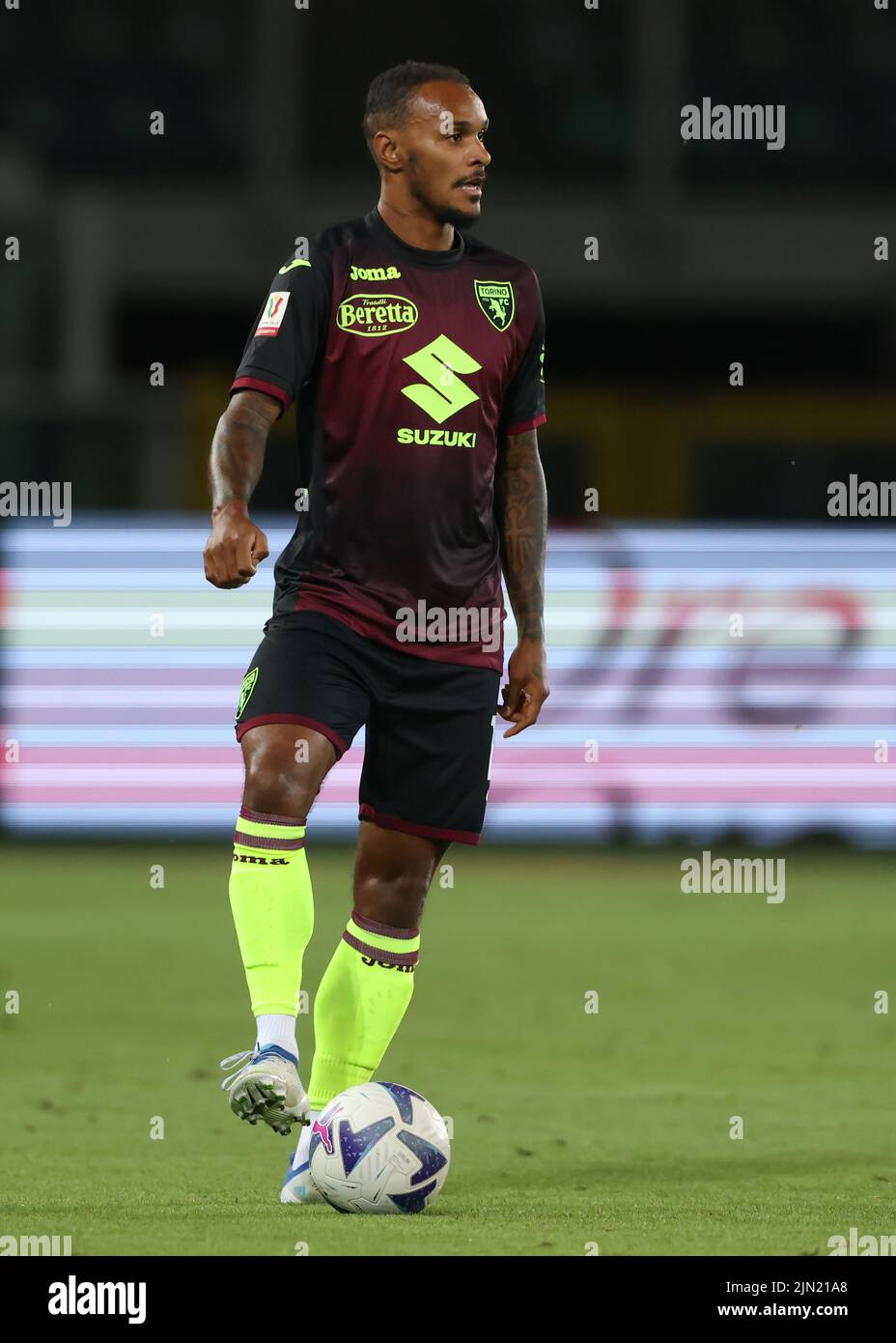 Torino, 6th agosto 2022. Valentino Lazaro del Torino FC durante la partita Coppa Italia allo Stadio Grande Torino. Il credito d'immagine dovrebbe essere: Jonathan Moscrop / Sportimage Foto Stock