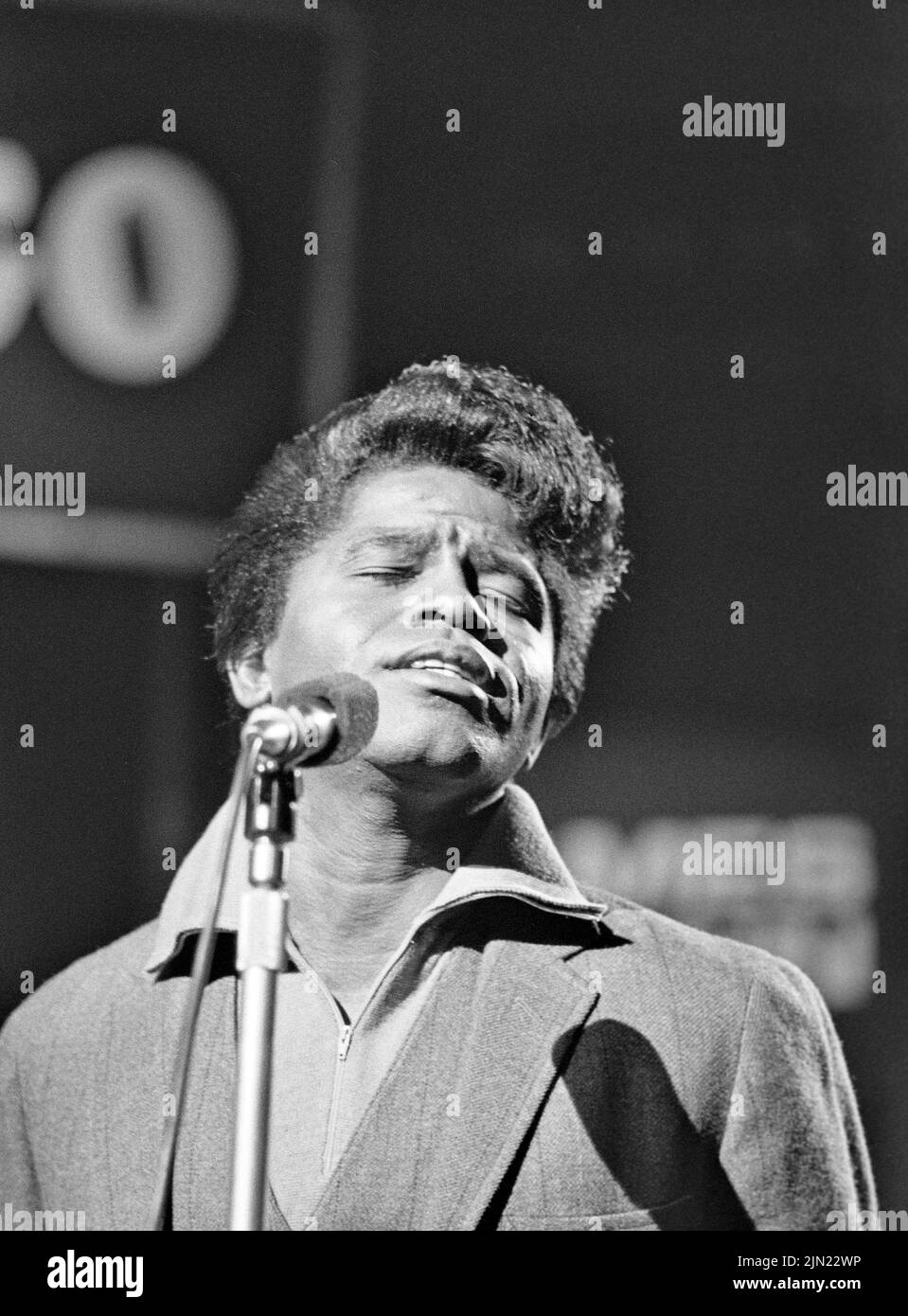 JAMES BROWN (1933-2006) cantante di anima americana su Ready,Steady, Go ! nel 1966. Foto: Tony Gale Foto Stock