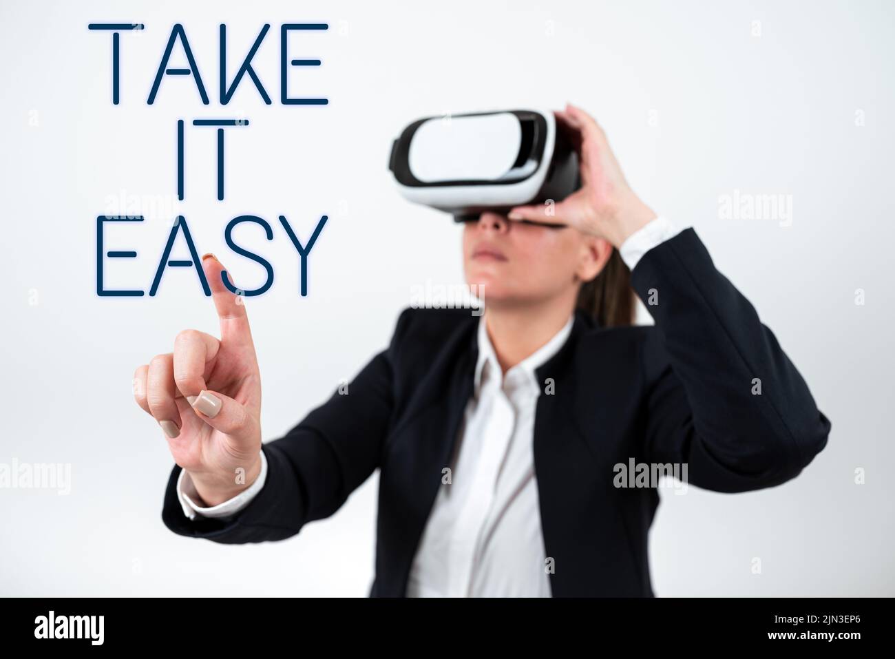 Cartello Di Testo Che Mostra Take It Easy Business Concept Essere