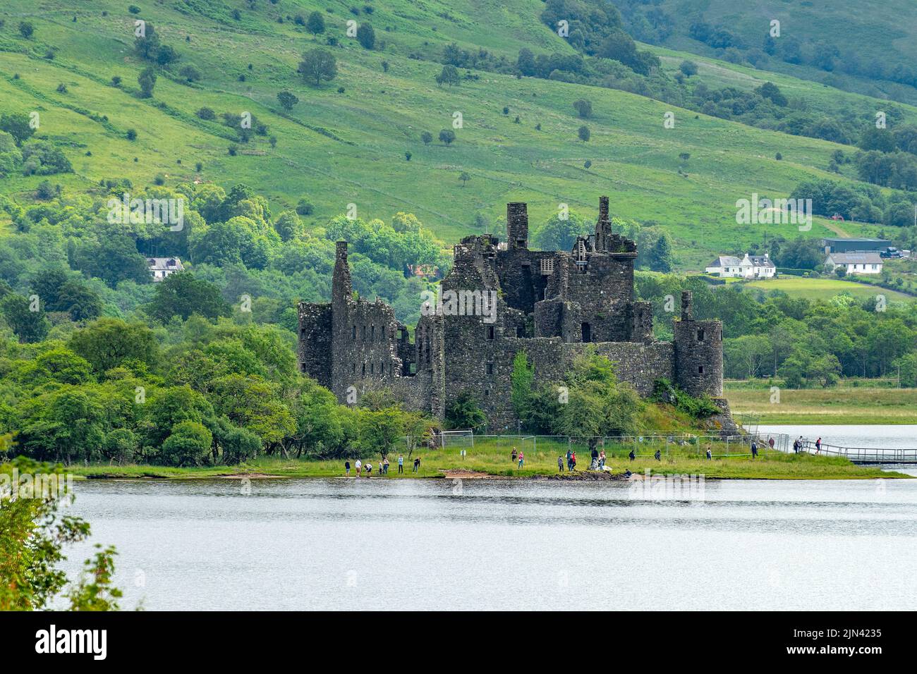 Kilchurn Castle e Loch Awe, Argyll, Scozia Foto Stock
