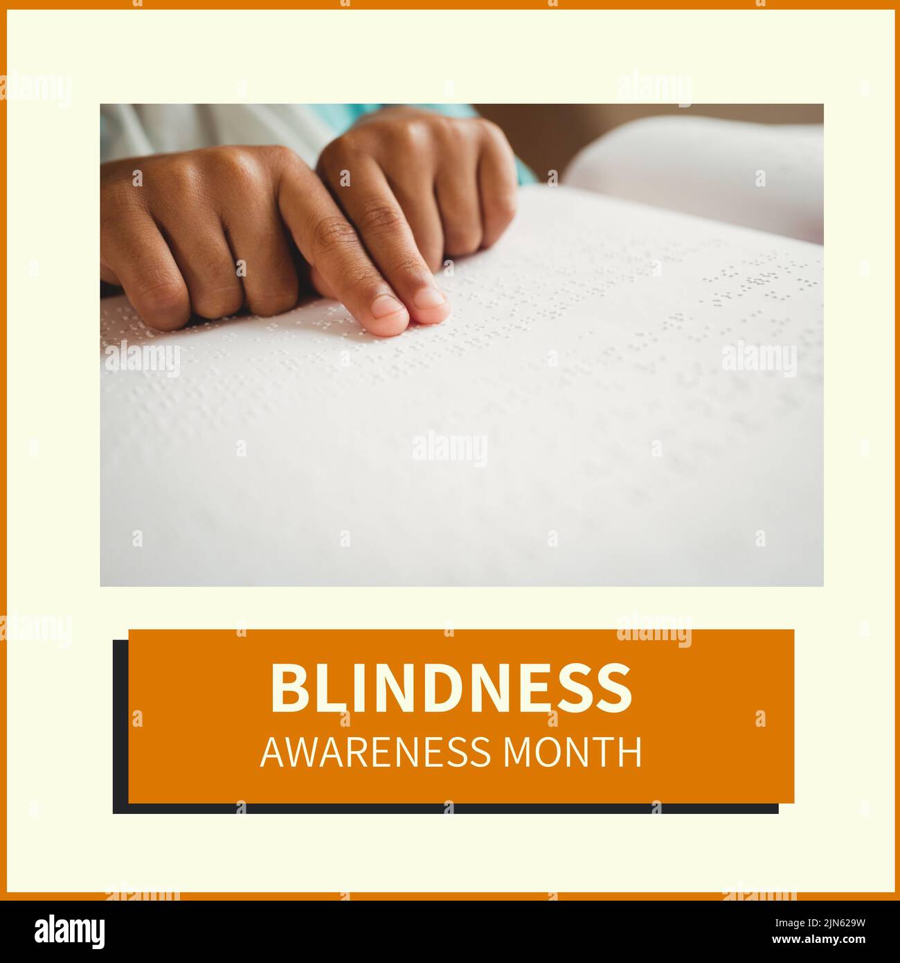 Composizione del testo del mese di consapevolezza della cecità sulle mani che leggono il braille Foto Stock