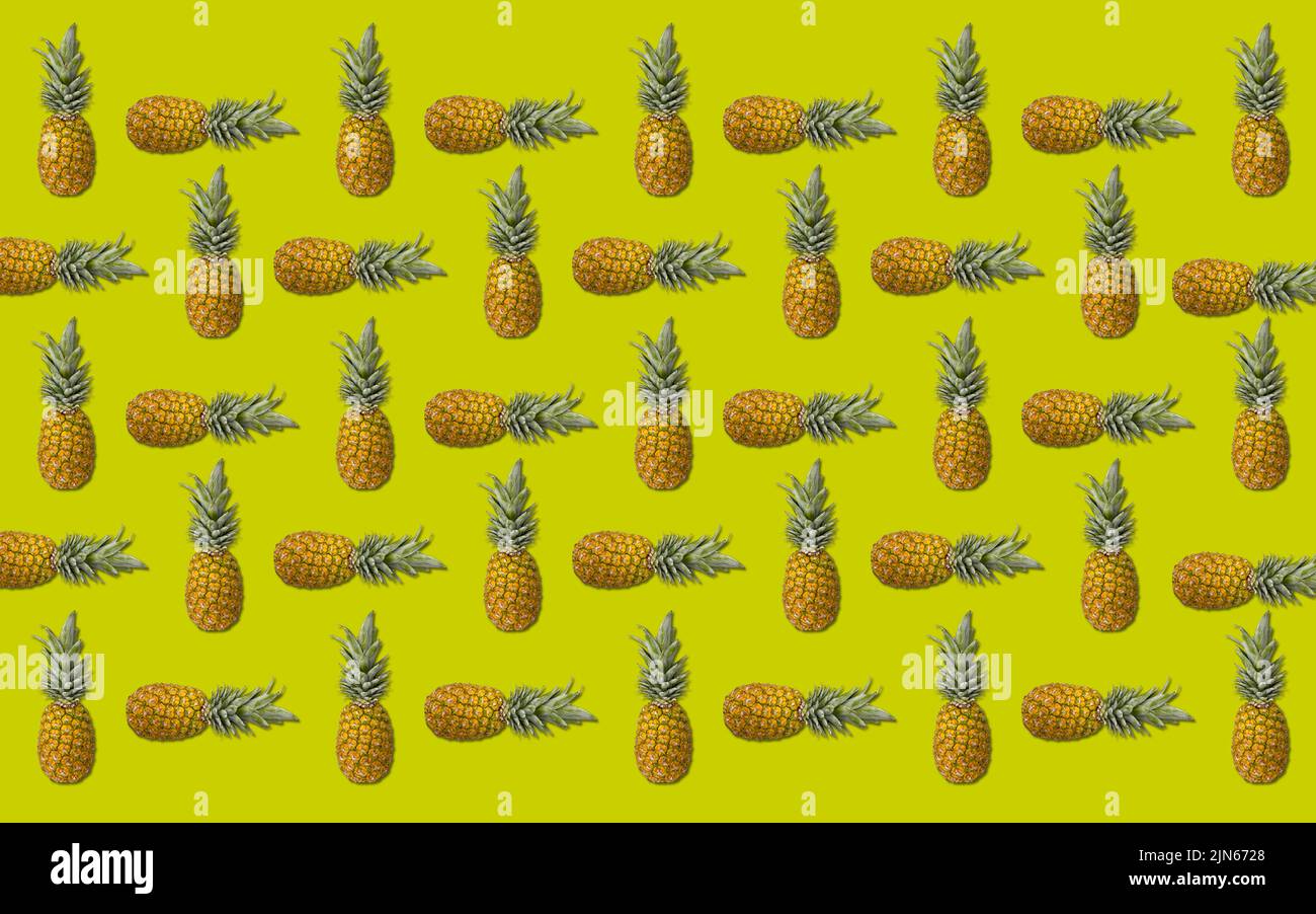 Funky verde senza giunture modello di un frutto tropicale ananas - illustrazione di scorta Foto Stock