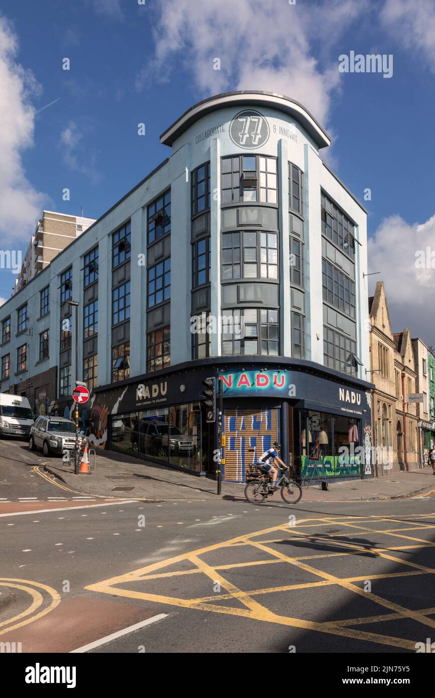 RISTORANTE NADU nel quartiere culturale di Stokes Croft, Bristol, Inghilterra, Regno Unito Foto Stock