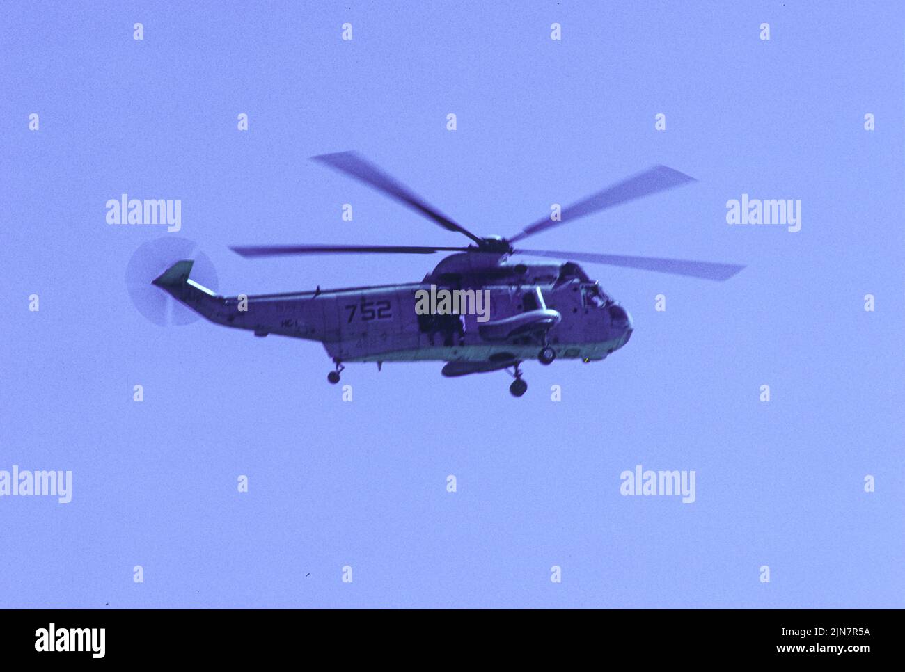 Sikorsky SH-3 Sea King in volo Foto Stock
