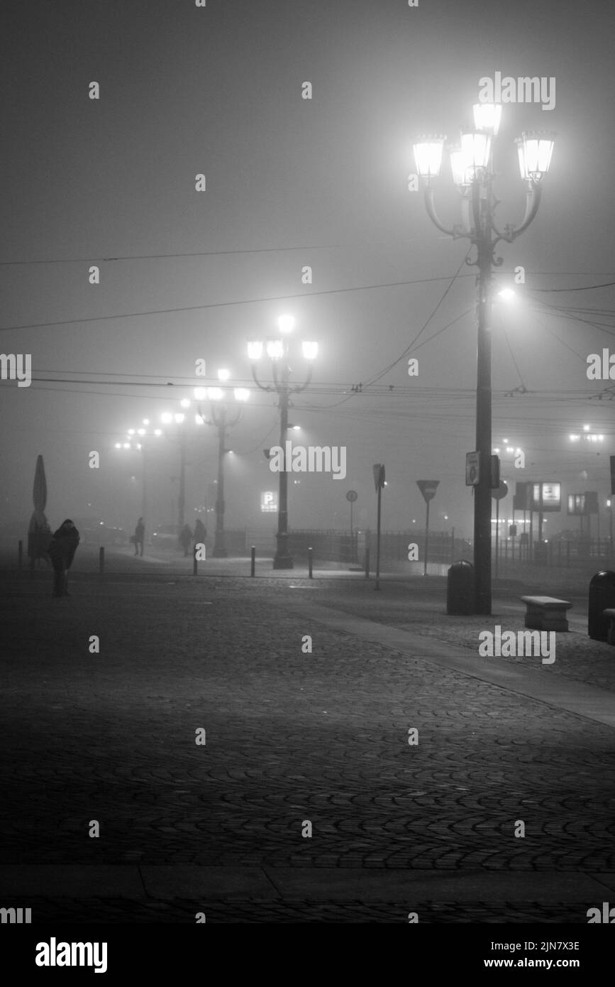 Nebbia in una notte di Torino Foto Stock