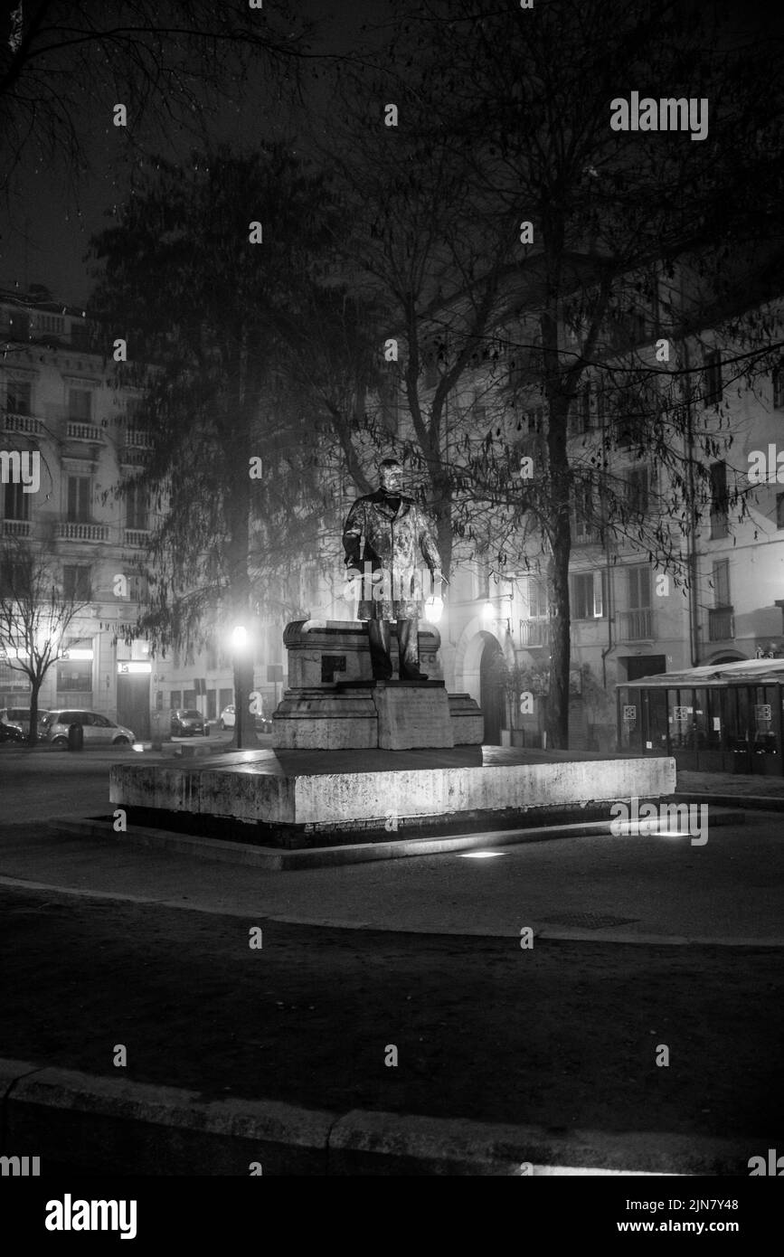 Nebbia in una notte di Torino Foto Stock