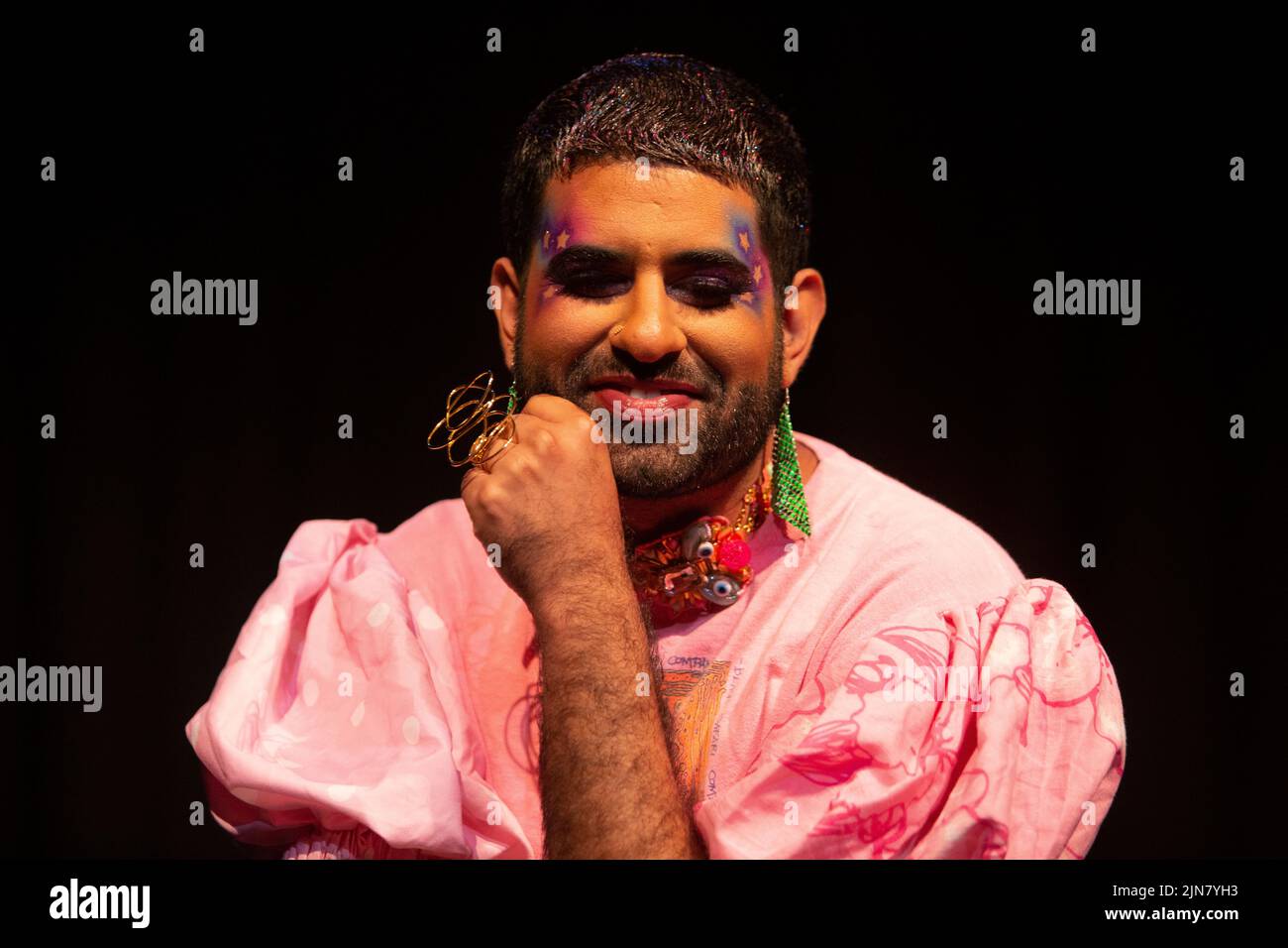 Edimburgo. Scozia, Regno Unito. 9th ago 2022. Photocall ALOK a Traverse. Alok si esibirà dal 9th al 21st agosto a Traverse. PIC Credit: Pako Mera/Alamy Live News Foto Stock