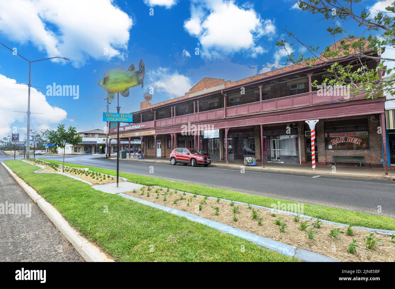 Vista del vecchio pub Charleville Hotel a Charleville, Queensland, QLD, Australia Foto Stock