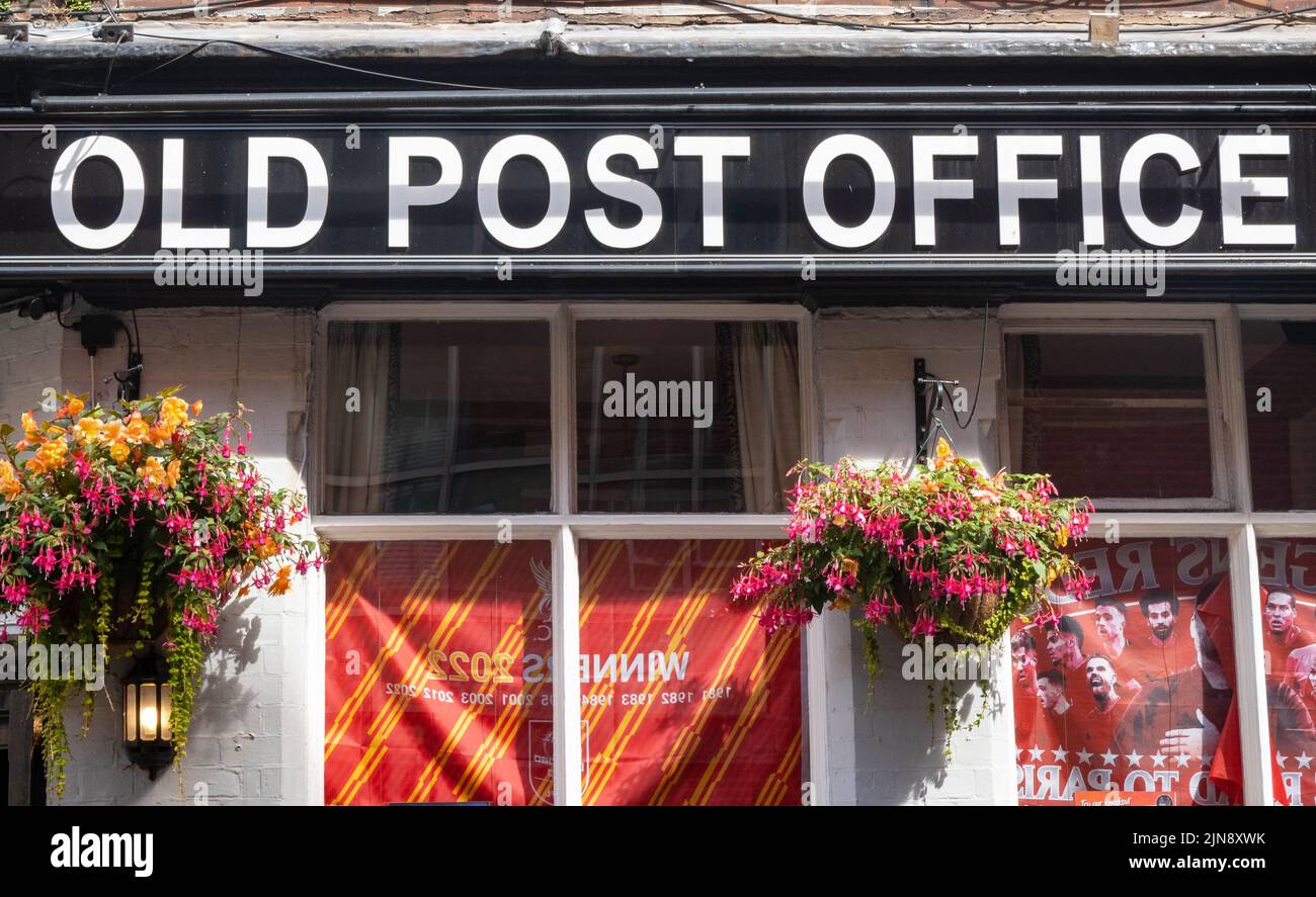 Old Post Office, un pub tradizionale a Liverpool Foto Stock