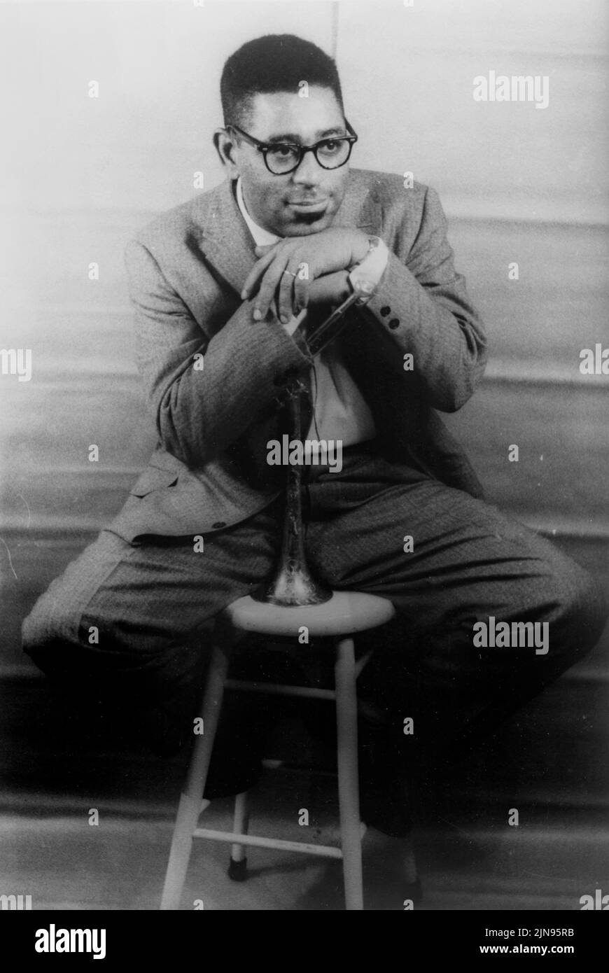 Stati Uniti d'America -- 02 dic 1955 -- il ritratto del musicista jazz Dizzy Gillespie (John Birks) -- Immagine da Carl van Vechten/Atlas Archivio foto Foto Stock