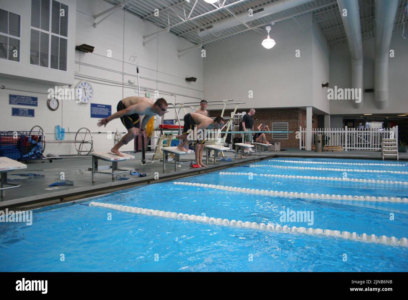 Team Navy and Coast Guard Warrior Athletes Train for 2012 Warrior Games 120426 Foto Stock