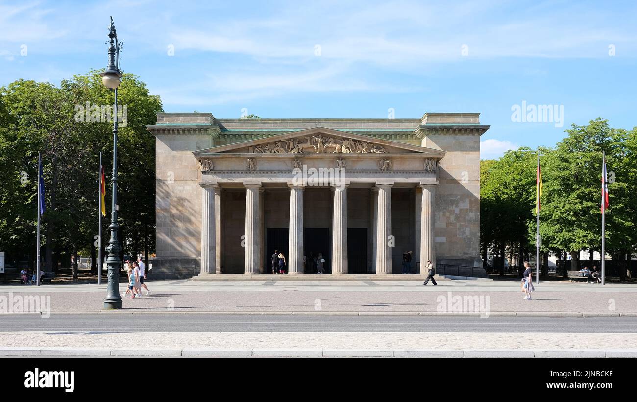 Berlino, Germania, 28 luglio 2022, Neue Wache Unter den Linden, il memoriale centrale della Repubblica federale di Germania per le vittime della guerra e del Tirrano Foto Stock
