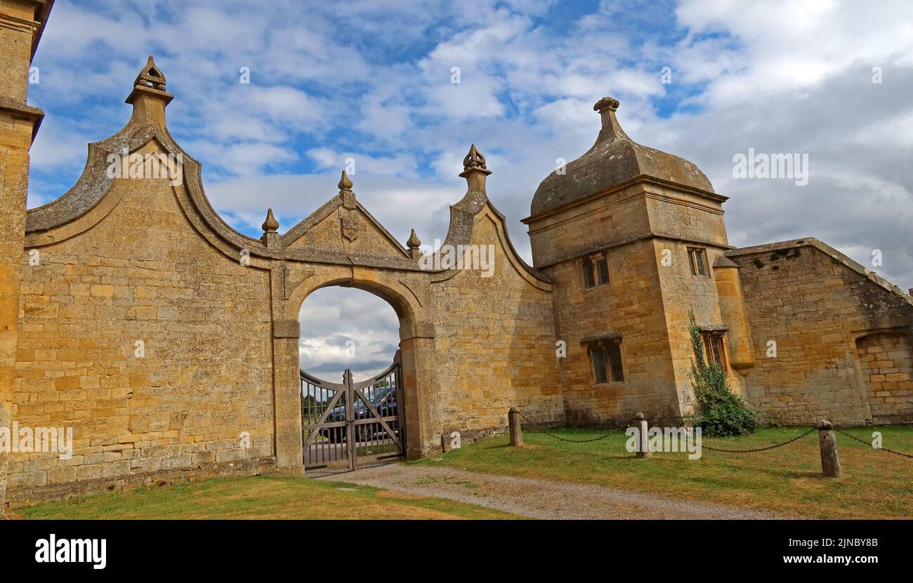 Edifici a Church Street, Chipping Campden, Cotswolds, Gloucestershire, Inghilterra, REGNO UNITO, GL55 6AT Foto Stock