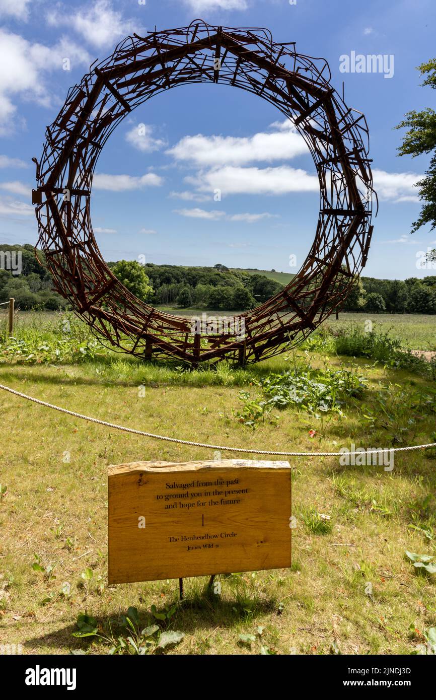 Henheadhow Circle Sculpture di James Wild a Trewiten House and Gardens, Truro, Cornovaglia, Inghilterra Foto Stock