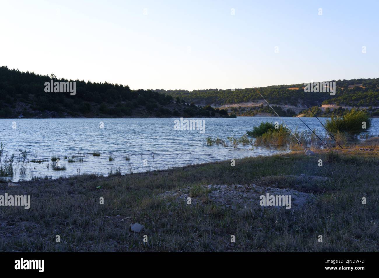 I Fishhooks lasciarono il lago per la notte in campeggio all'aperto Foto Stock