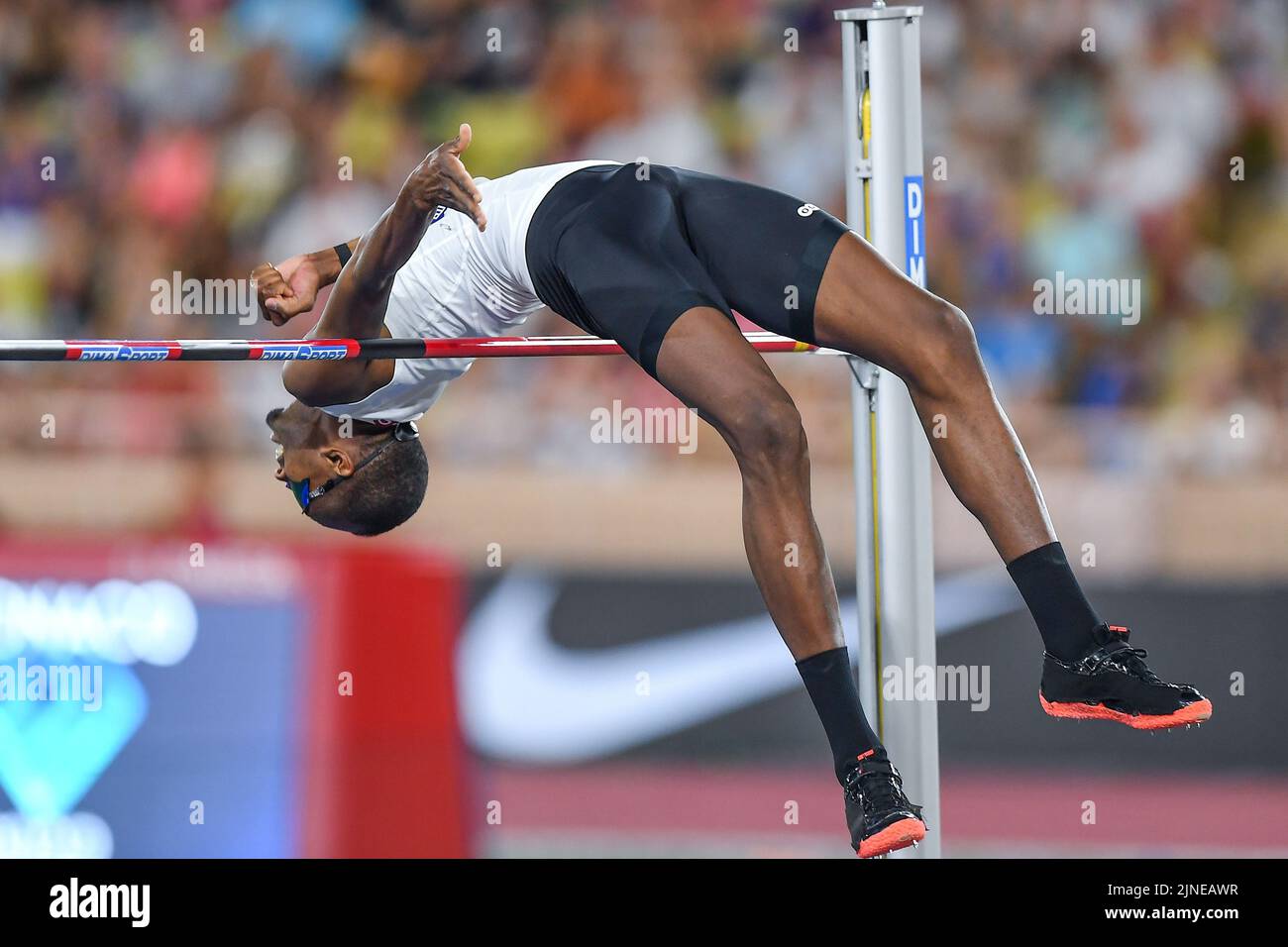 Montecarlo, Principato di Monaco. 10th ago, 2022. Mutaz è BARSHIM (QAT), UOMINI DI SALTO ALTO, vincitore del 2022 durante la Diamond League - incontro Herculis, Atletica Internazionale a Montecarlo, Principato di Monaco, Agosto 10 2022 Credit: Agenzia indipendente per le foto/Alamy Live News Foto Stock