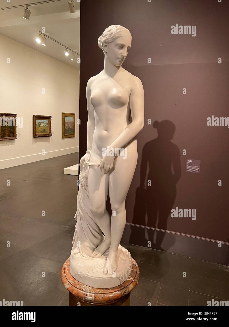 "The Greek Slave", 1869, Marble, di Hiram S. Powers, americano. Museo di Brooklyn. Foto Stock