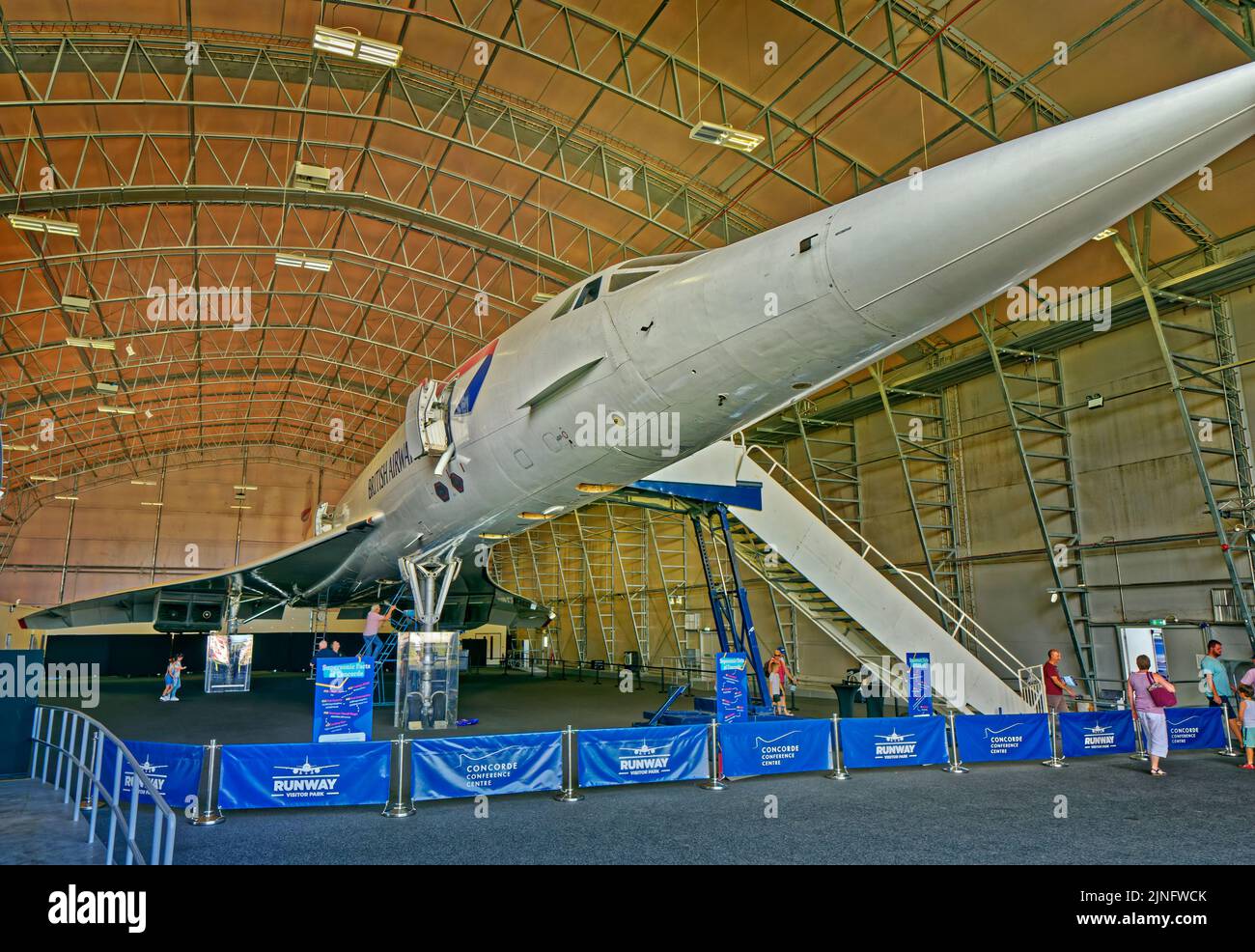 L'ex British Airways Concorde G-BOAC ora ospitato nel Runway Visitor Park presso l'aeroporto di Manchester. Foto Stock