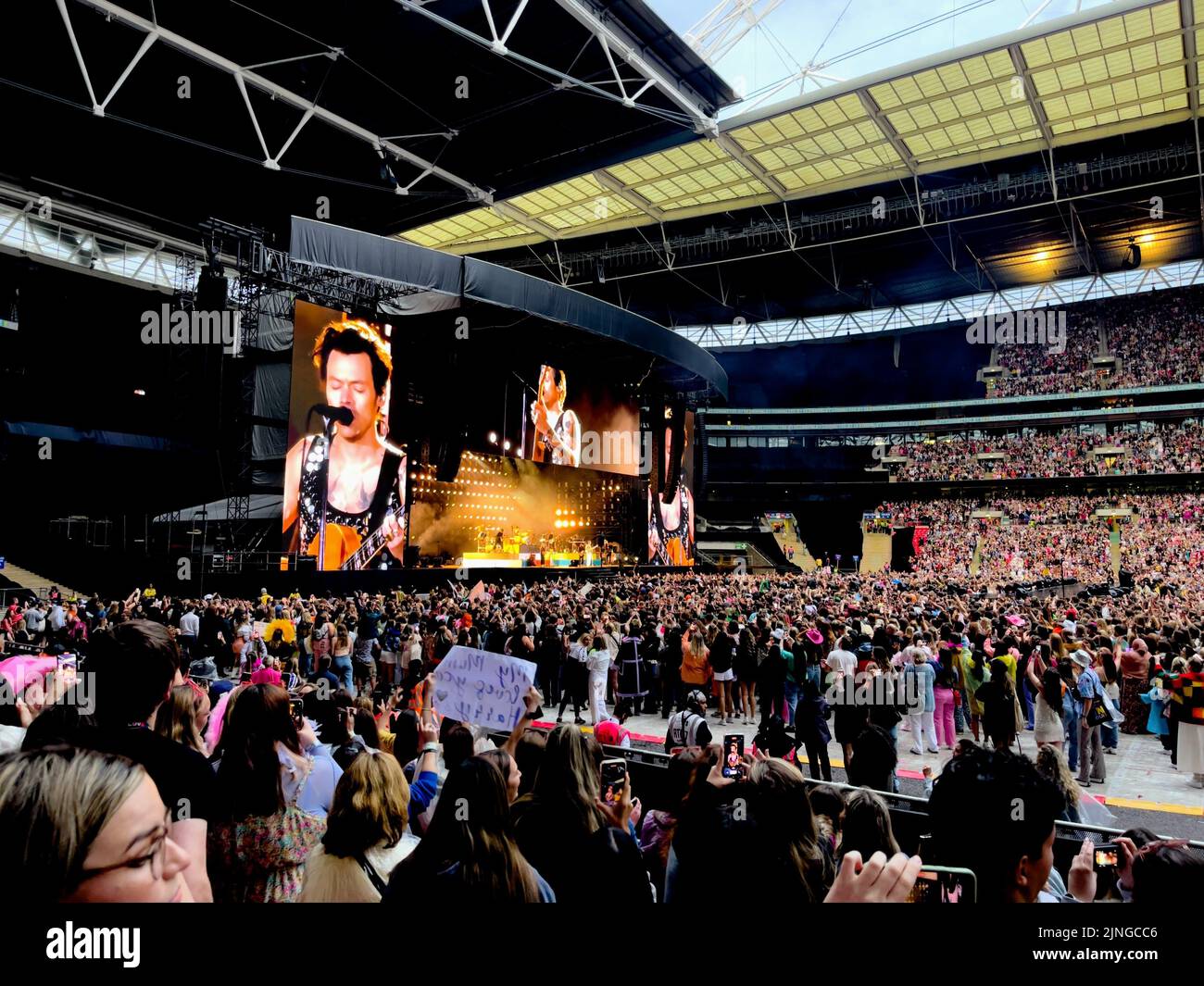 Harry Styles Love on Tour al London Wembley Stadium Foto Stock