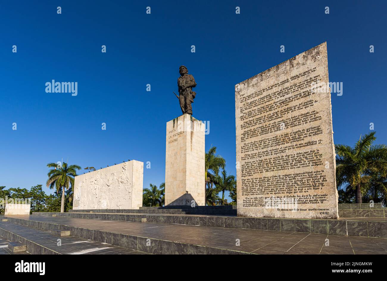 SANTA CLARA, CUBA - 2021 GENNAIO: Il Mausoleo che Guevara è un monumento commemorativo a Santa Clara, Cuba, situato in Plaza che Guevara Foto Stock