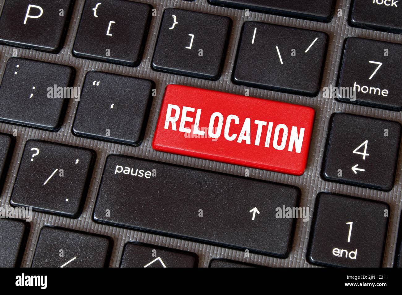 Dito chiuso sulla tastiera con RIPOSIZIONAMENTO delle parole Foto Stock