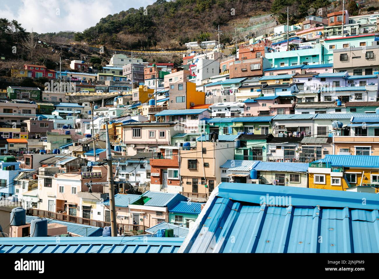 Una vista aerea delle case colorate a Gamcheon-Dong, Busan, Corea del Sud Foto Stock