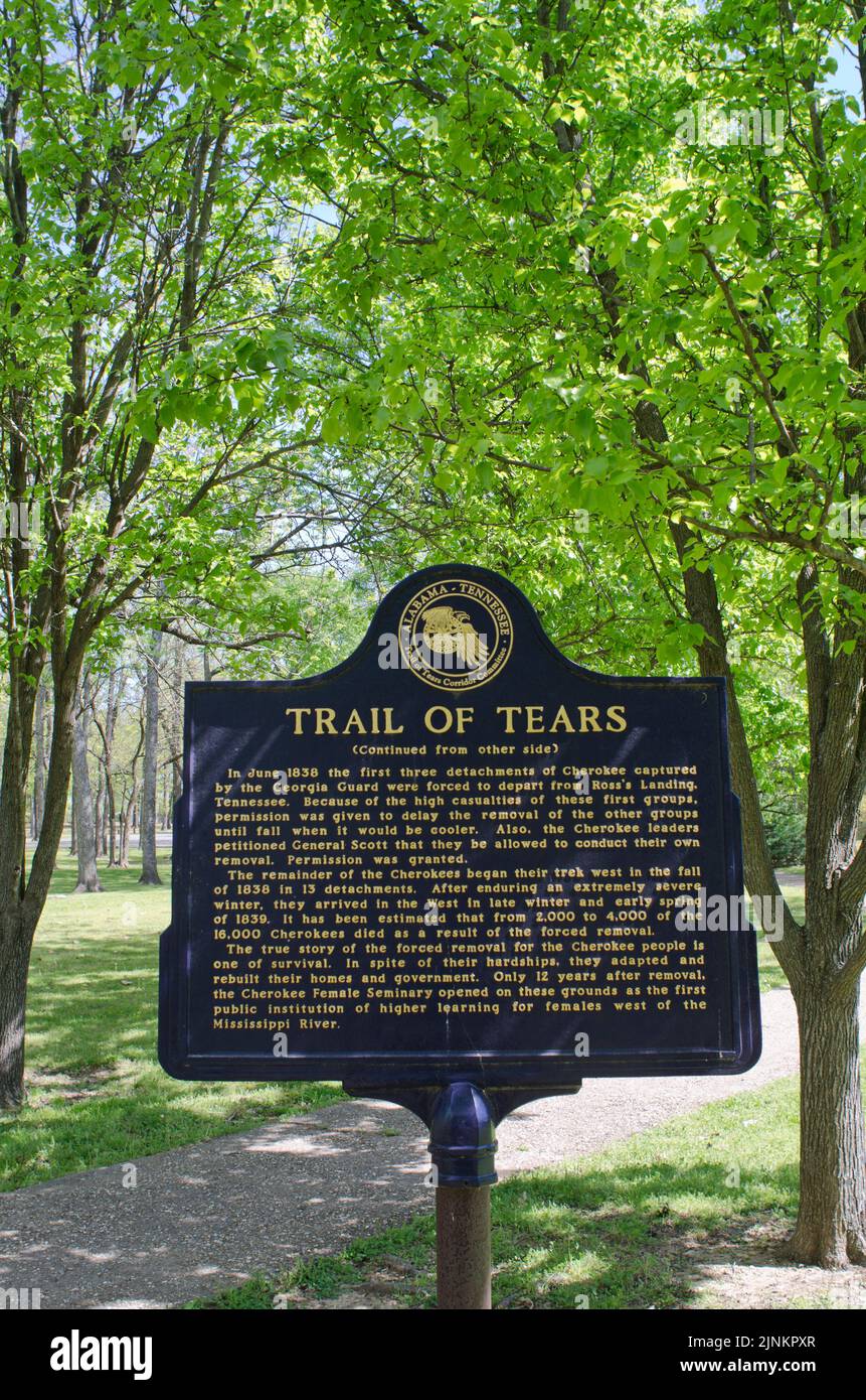 La descrizione delle difficoltà subite sul Trail of Tears è elencata al Cherokee Heritage Center di Tahlequah, Oklahoma. Foto Stock
