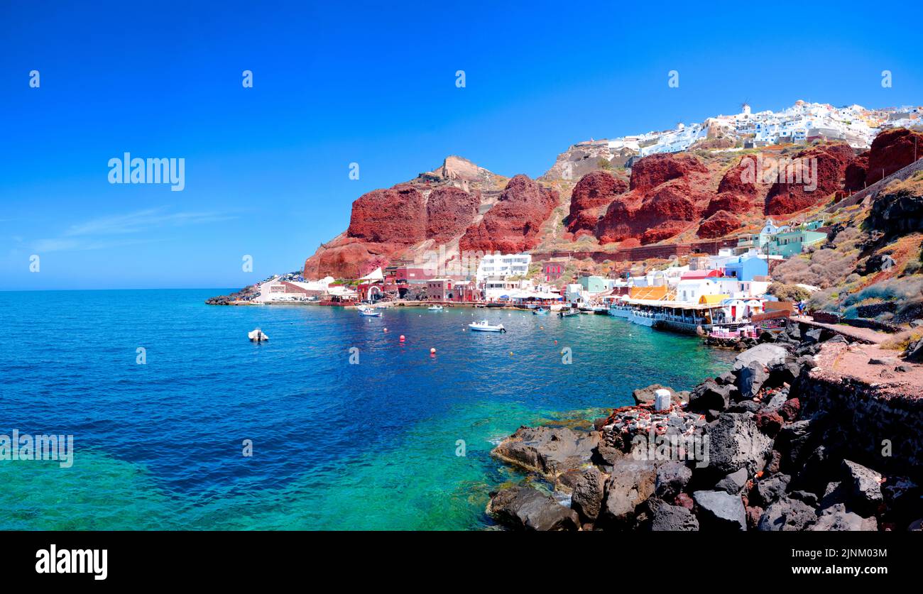 Amoudi Bay e i ristoranti Amoudi Bay, pesca Bay, Santorini, Oia, Grecia, Europa Mar Egeo, Mediterraneo Foto Stock