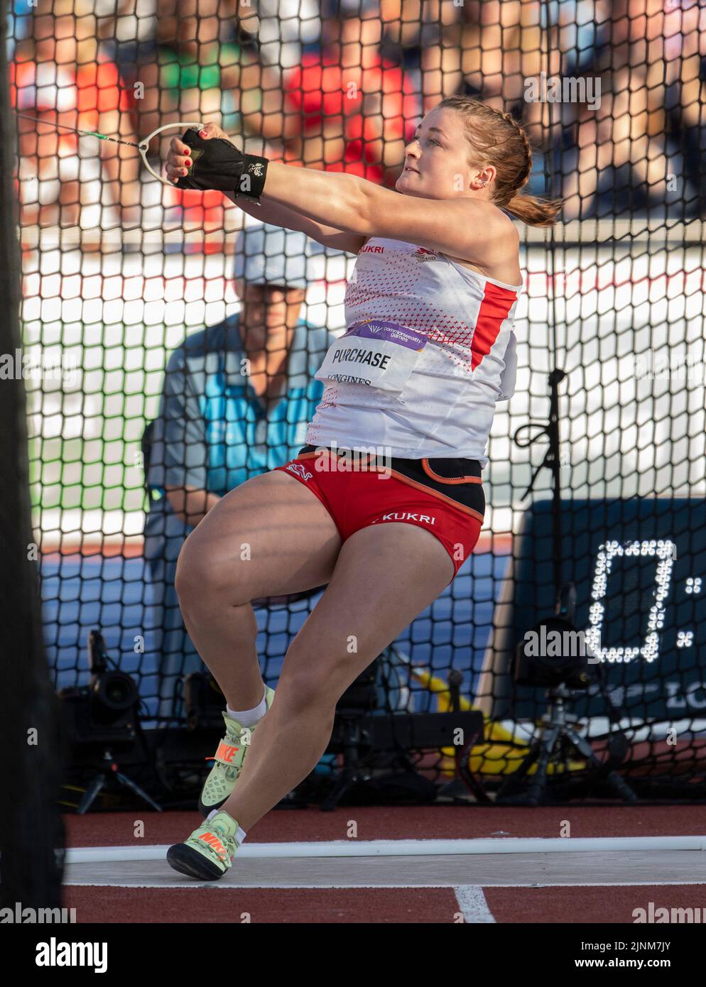 Anna Purchase of England, che gareggia nella finale di Hammer femminile ai Commonwealth Games all'Alexander Stadium di Birmingham, Inghilterra, il 6th agosto 202 Foto Stock