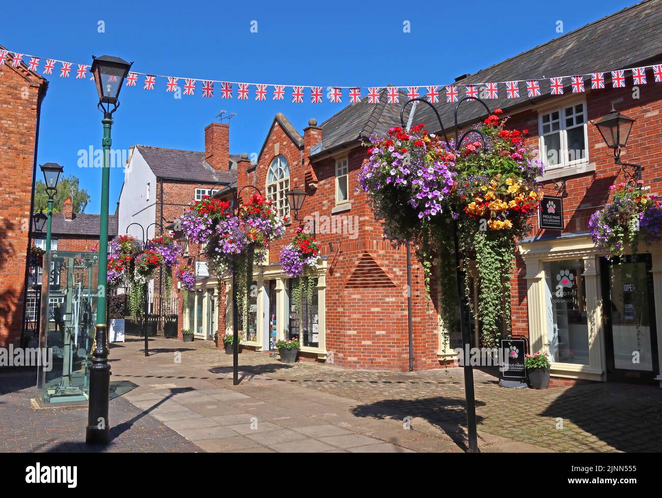 Il Cocoa Yard, & Cocoa House, Pillory Street, Nantwich, Cheshire, INGHILTERRA, REGNO UNITO, CW5 5BL Foto Stock