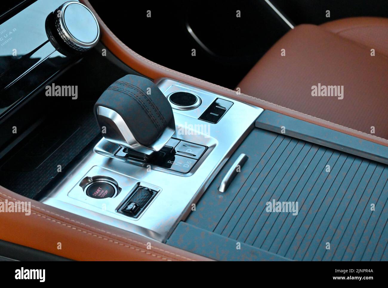Accessori per interni automobilistici immagini e fotografie stock ad alta  risoluzione - Alamy