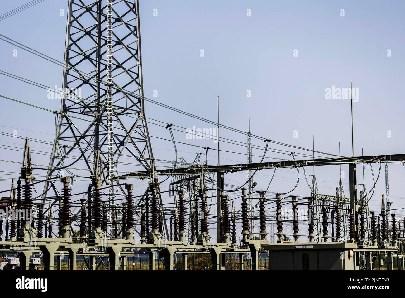 Neuenhagen, Germania. 20th luglio, 2022. Sottostazione presso la società 50Hertz a Neuenhagen, 20th luglio 2022. Credit: dpa/Alamy Live News Foto Stock