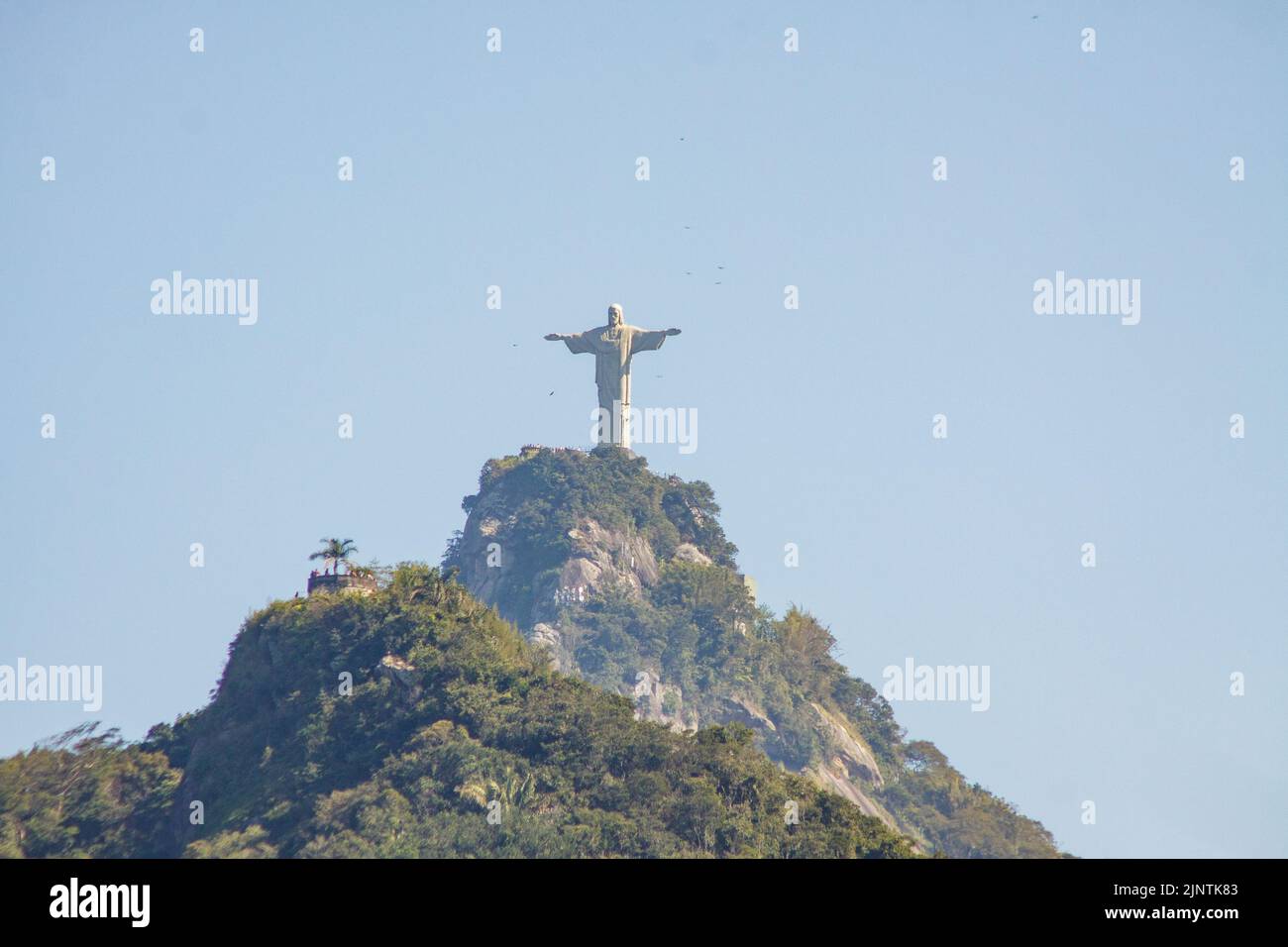 Cristo Redentore e il punto di vista di Dona Marta a Rio de Janeiro, Brasile - 02 luglio 2022 : punto di vista di Dona Marta e la Statua di Cristo Redentore Foto Stock