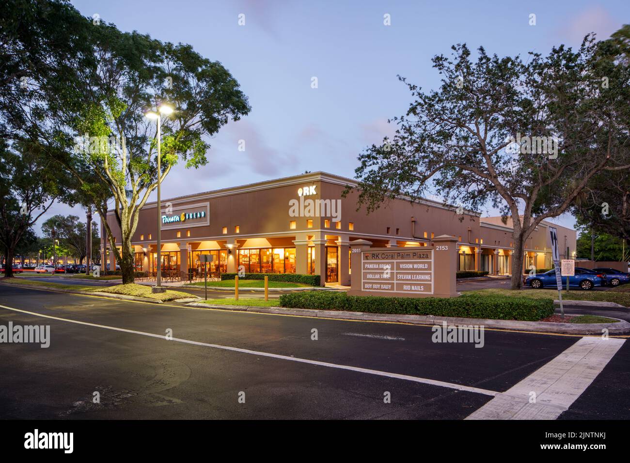 Coral Springs, FL, USA - 7 agosto 2022: Panera Bread Coral Palm Plaza Foto Stock