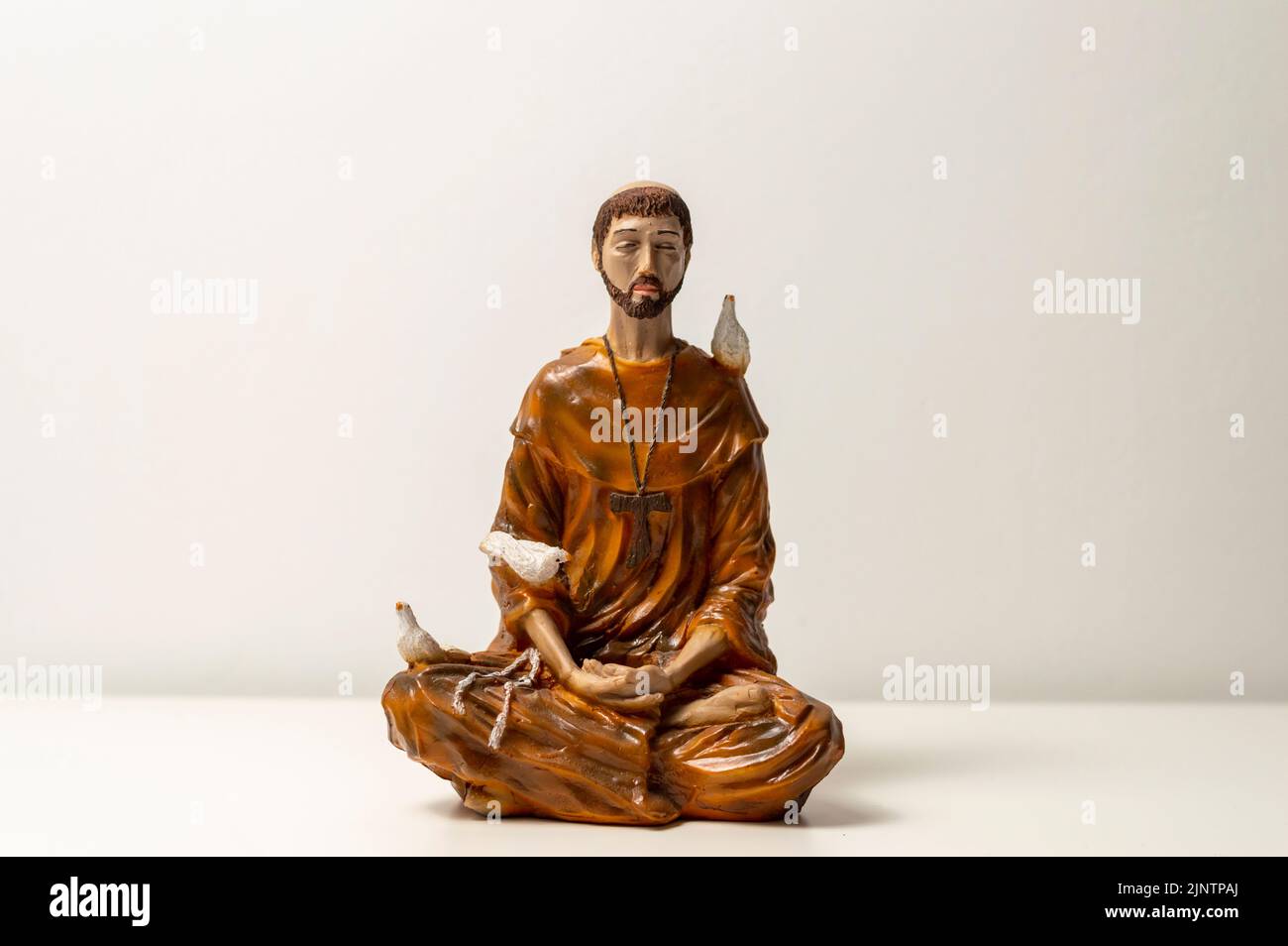 Statua Di San Francesco D Assisi Statua di San Francesco d'Assisi. Statuetta di San Francesco d'Assisi