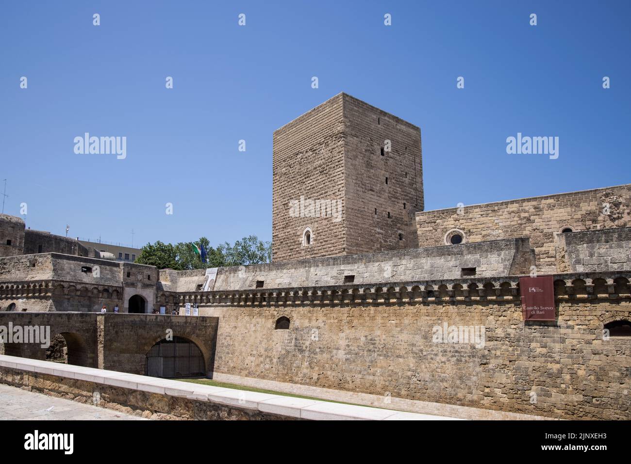 Castello Svevo o Castello Svevo, conosciuto anche come Castello Houhenstaufen bari puglia italia Foto Stock