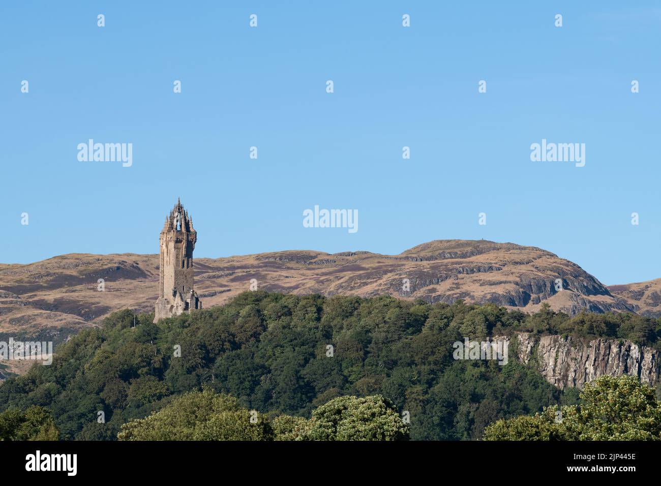 Wallace Monument, Dumyat e le colline di Ochil, Stirling, Scozia, Regno Unito Foto Stock
