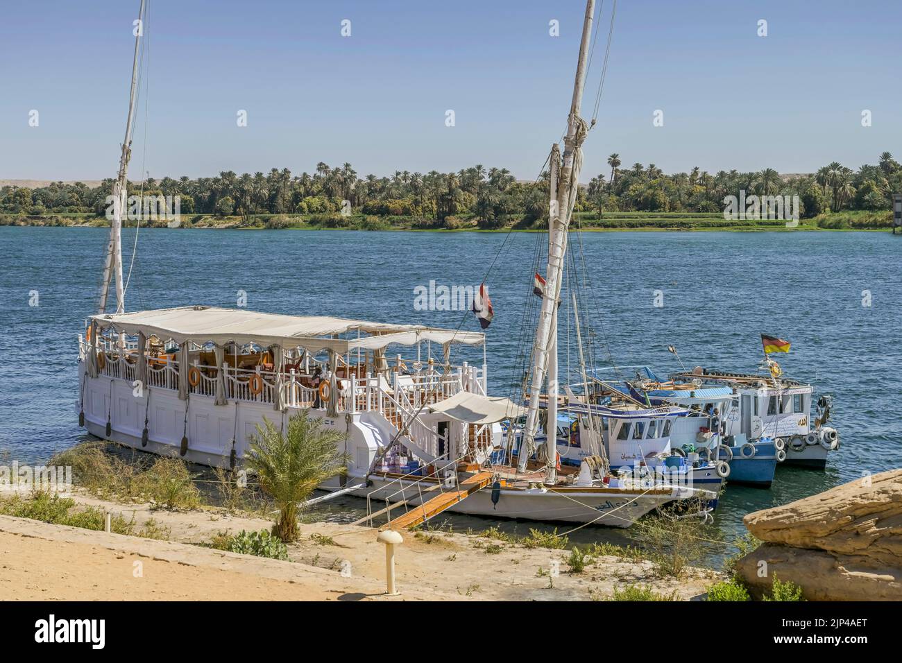 Dahabeya Kreuzfahrtschiff, Nil, Ägypten Foto Stock