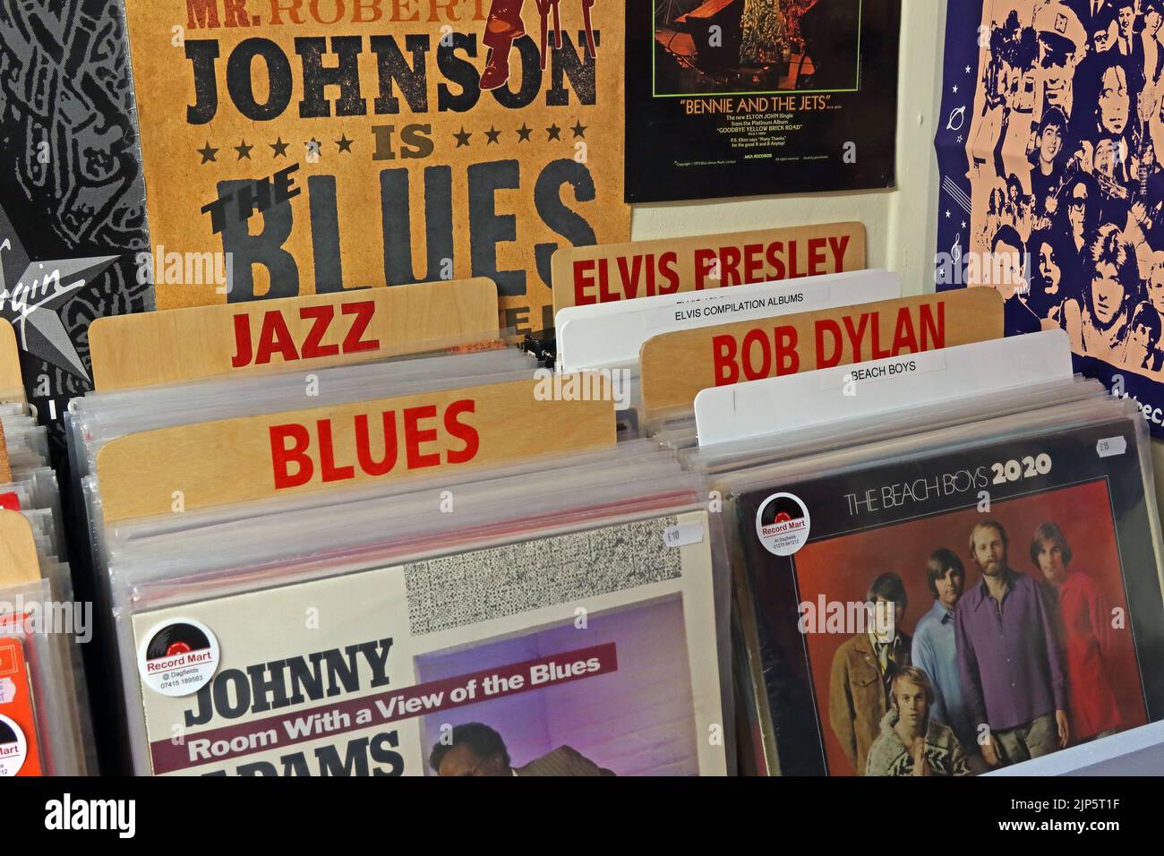 Sezione Jazz & Blues al Record Mart, un negozio indipendente di dischi e vinili Dagfields, vicino a Audlem, Nantwich, Crewe, Cheshire, INGHILTERRA, REGNO UNITO, CW5 7LG Foto Stock