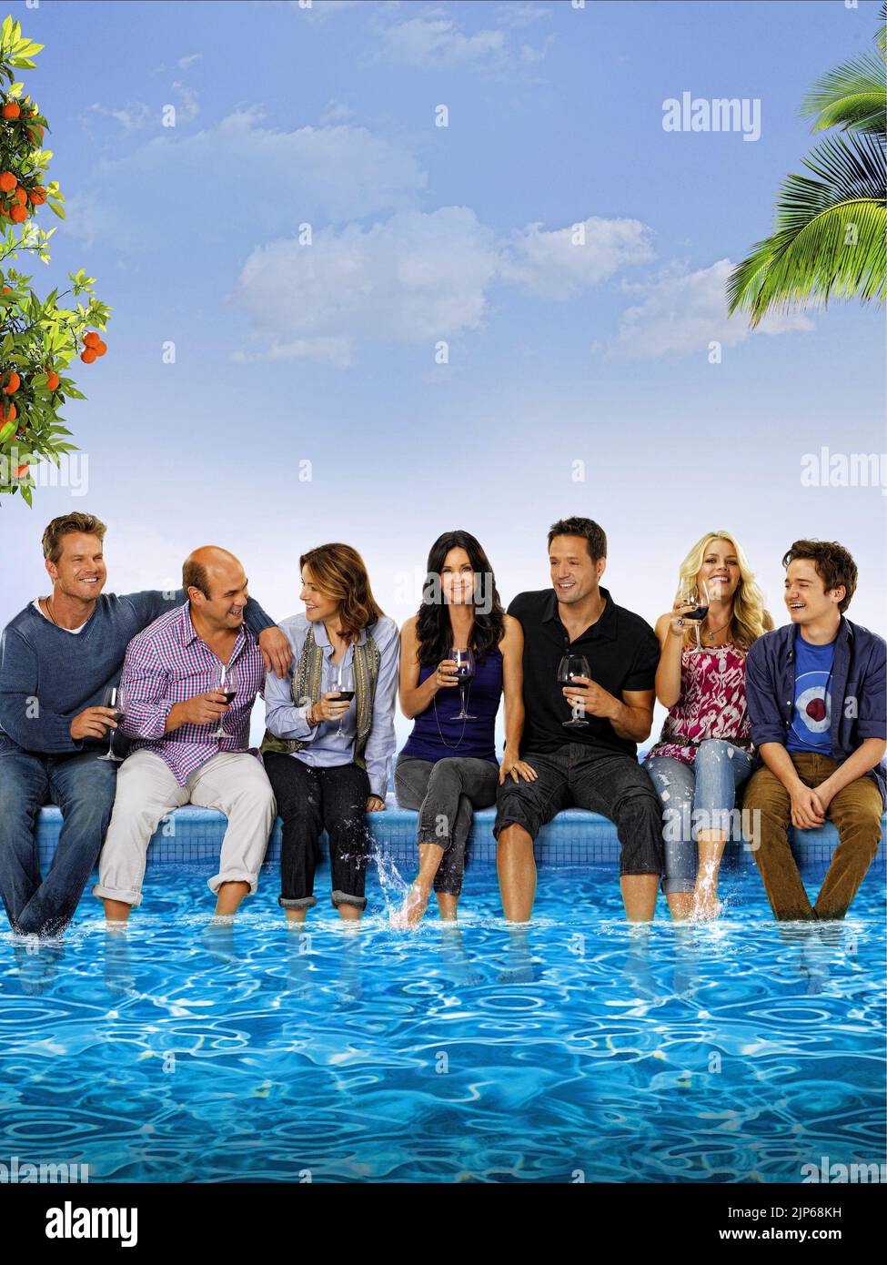 BRIAN VAN HOLT, IAN GOMEZ, Christa Miller, COURTENEY COX, Josh Hopkins, OCCUPATO PHILIPPS, DAN BYRD, COUGAR TOWN, 2009 Foto Stock