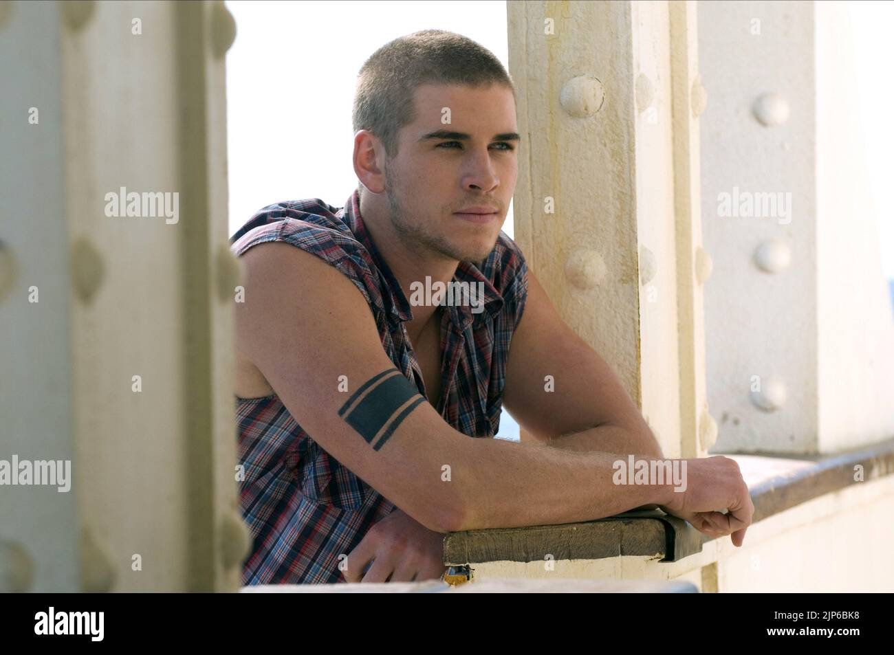 LIAM HEMSWORTH, TRIANGOLO, 2009 Foto Stock